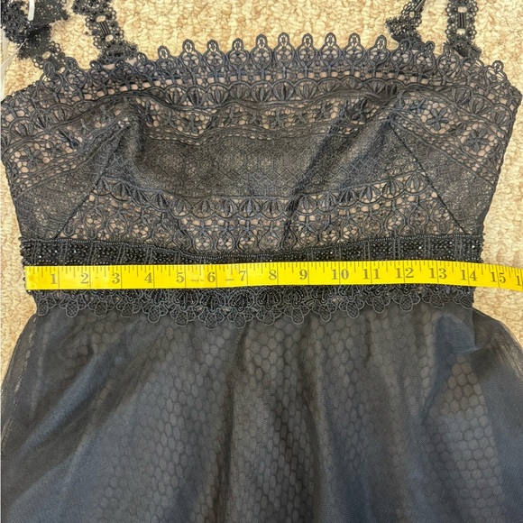 Marchesa Notte Elegant Black Tulle Dress size 10 - Picture 9 of 17